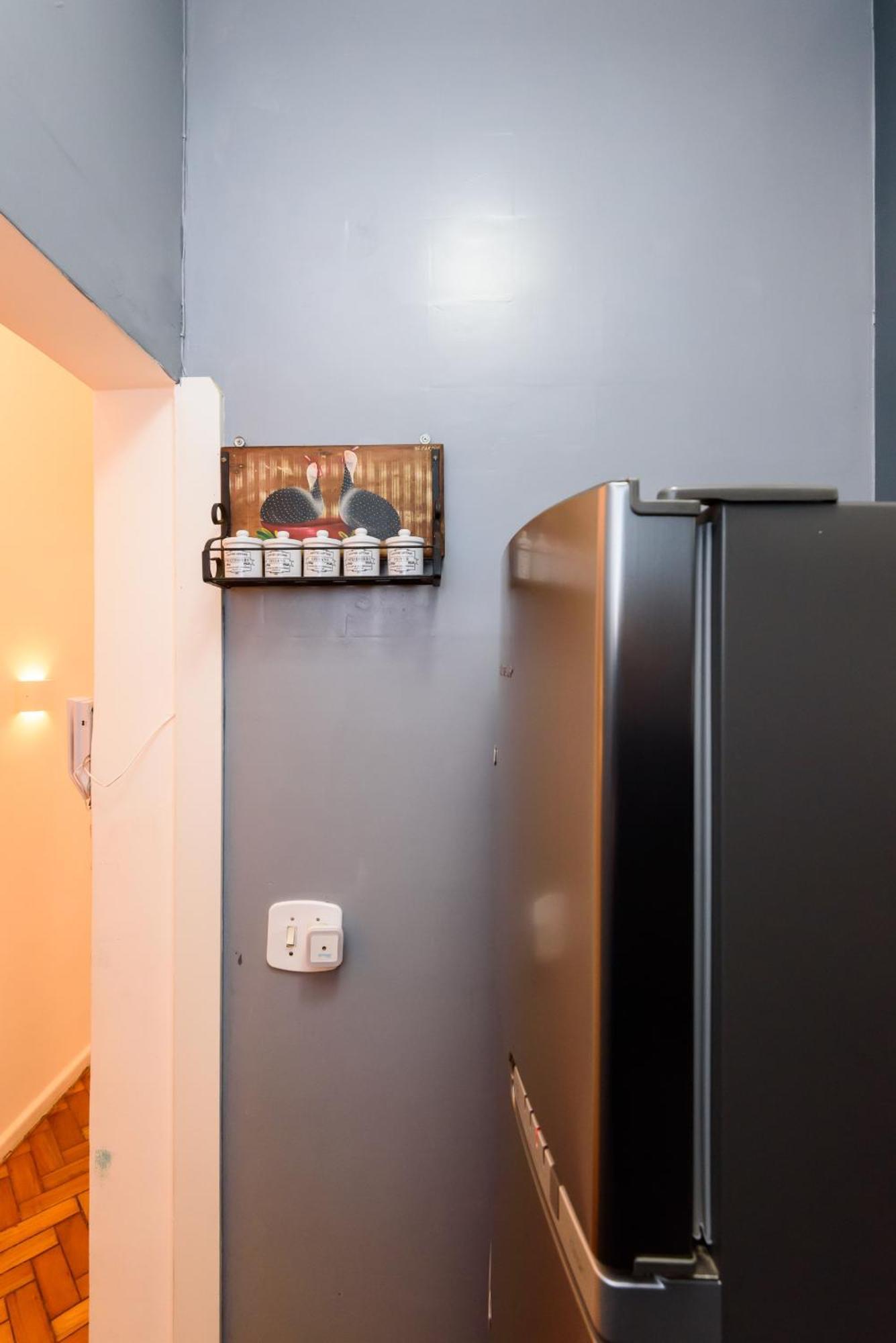Apartamento Tranquilo, Na Quadra Da E Perto De - Besthostrio Río de Janeiro